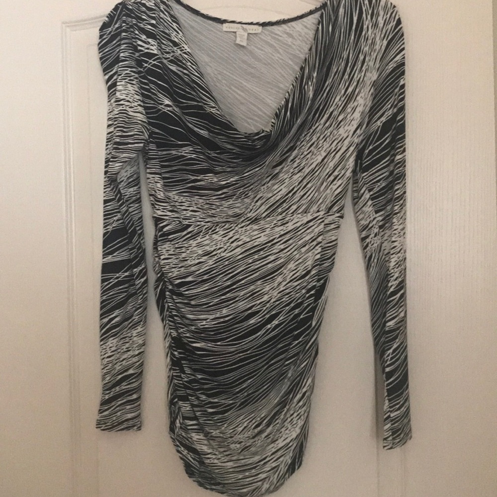 WESTON WEAR Cowl Neck Long-Sleeve Printed Top